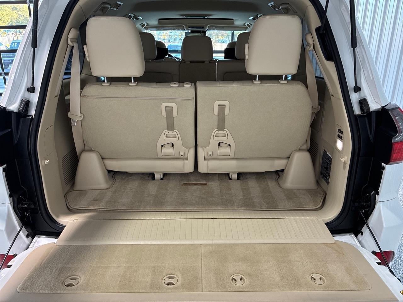 2016 Lexus LX570 Luxury Pkg, ML Sound, HUD, Rear Entertainment Houston TX 2016 Lexus LX570 Luxury Pkg, ML Sound, HUD, Rear Entertainment Houston TX