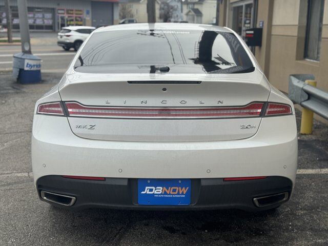 2016 Lincoln MKZ