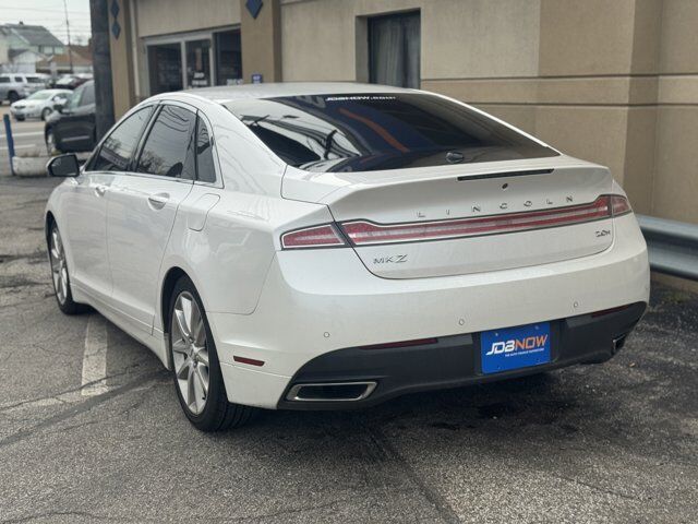2016 Lincoln MKZ