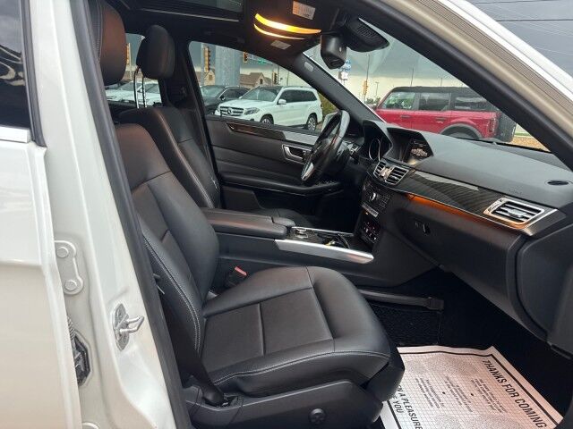 2016 Mercedes-Benz E-Class E 350 Sport Springfield IL 2016 Mercedes-Benz E-Class E 350 Sport Springfield IL