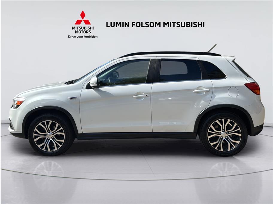 2016 Mitsubishi Outlander Sport SEL Sport Utility 4D 2016 Mitsubishi Outlander Sport SEL Sport Utility 4D