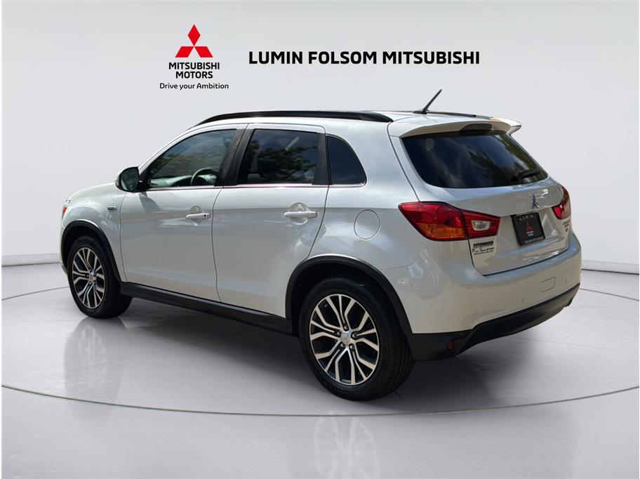 2016 Mitsubishi Outlander Sport SEL Sport Utility 4D 2016 Mitsubishi Outlander Sport SEL Sport Utility 4D