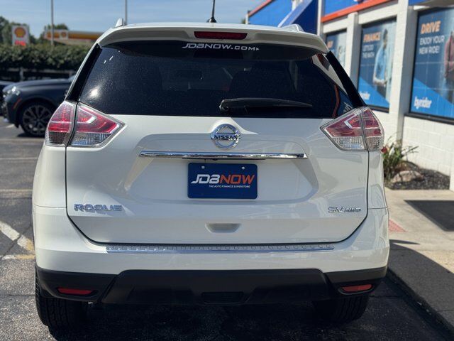 2016 Nissan Rogue SV Amherst OH
