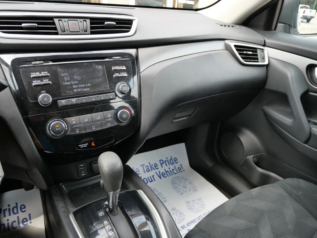 2016 Nissan Rogue SV Mt Pleasant MI