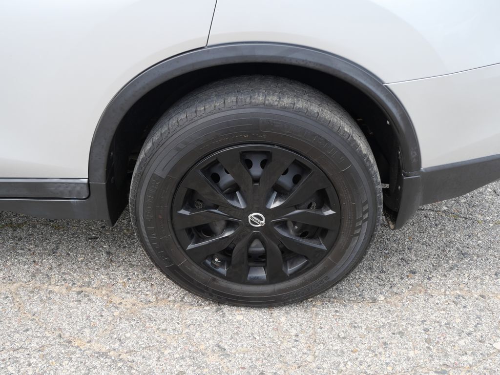 2016 Nissan Rogue SV Mt Pleasant MI
