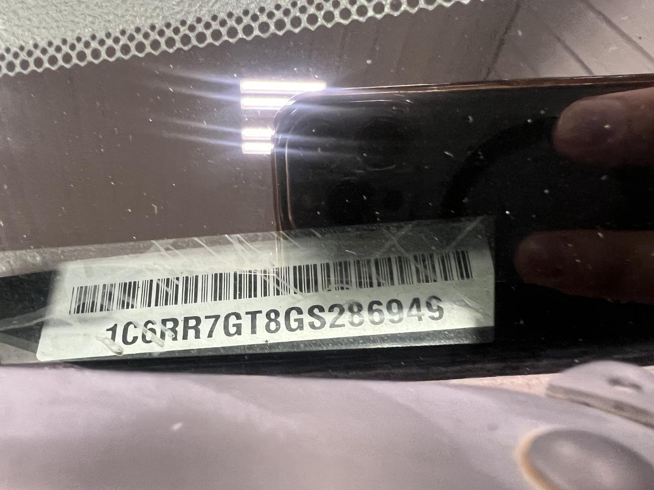 RAM1500 QUAD CAB 4X418