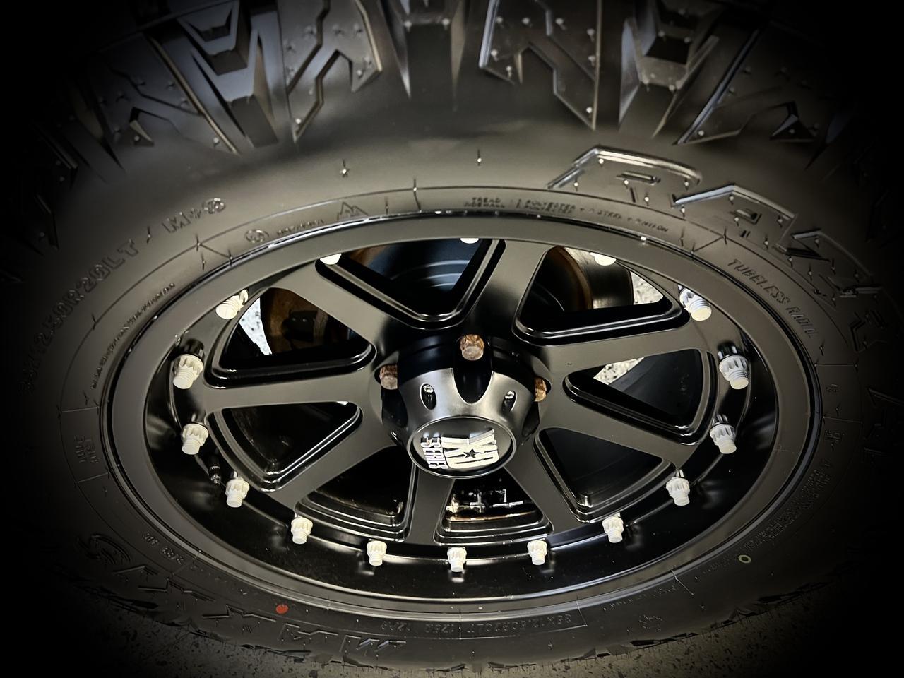 RAM1500 QUAD CAB 4X413