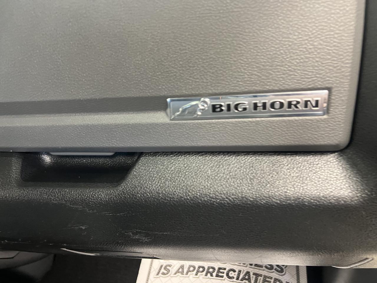 RAM1500 QUAD CAB 4X426