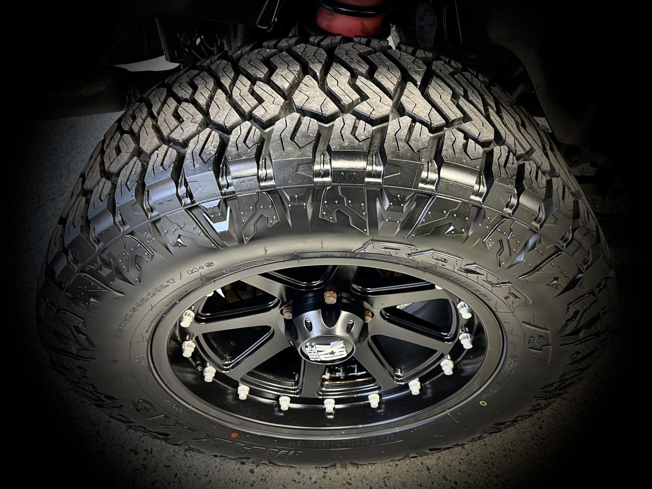 RAM1500 QUAD CAB 4X412