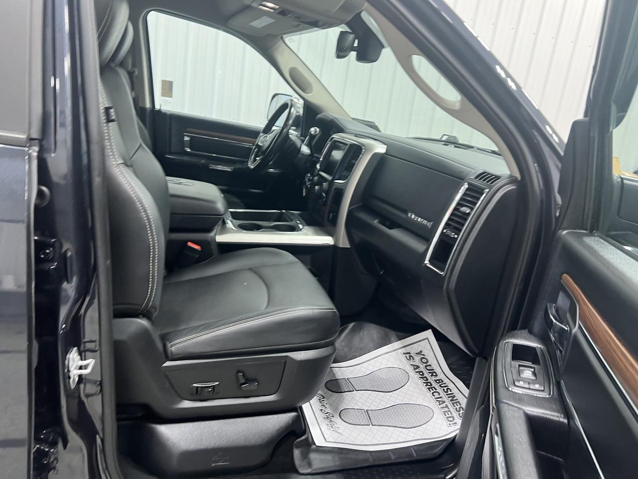 RAM2500 CREW CAB 4X427