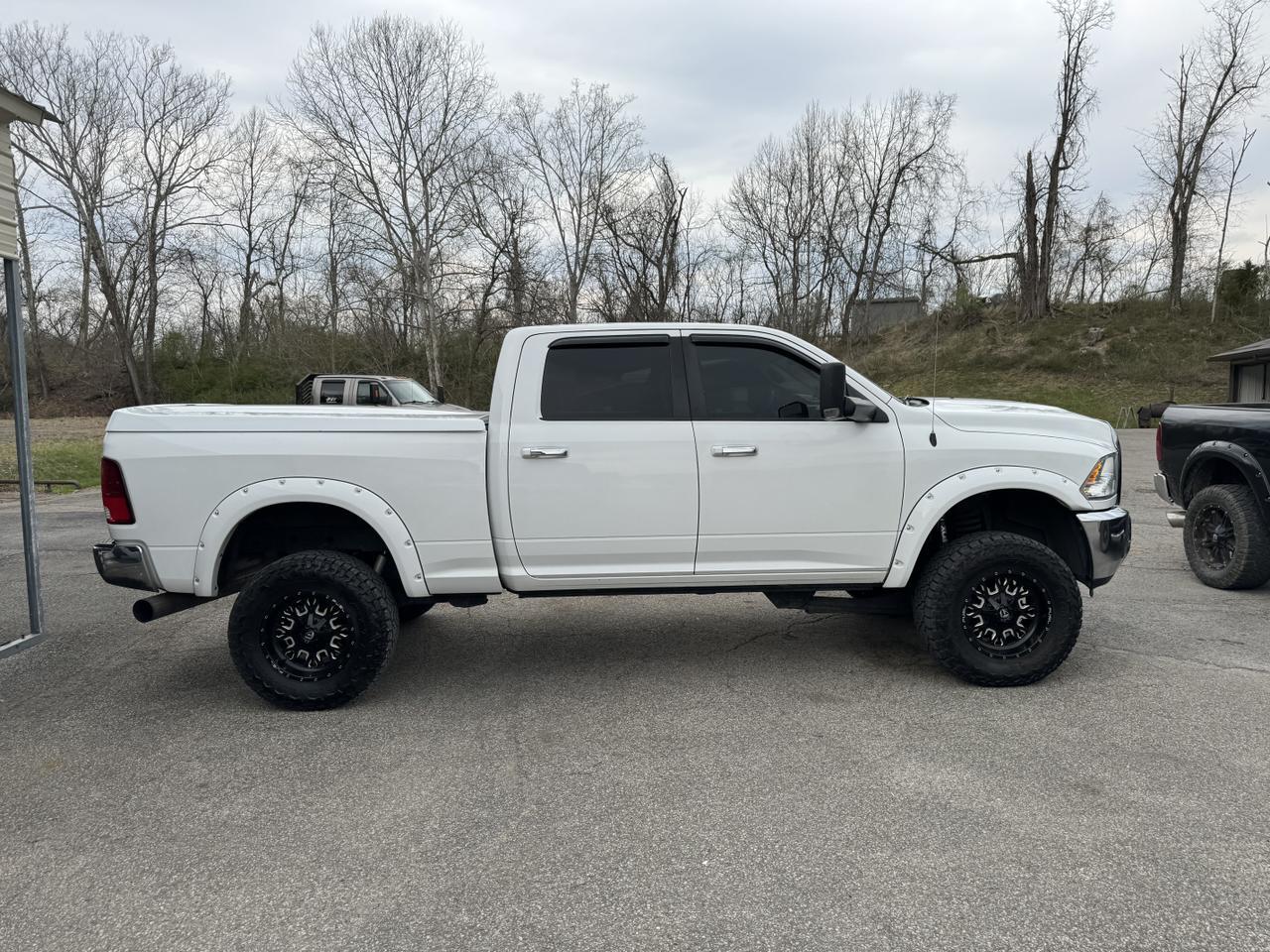 RAM2500 CREW CAB 4X414