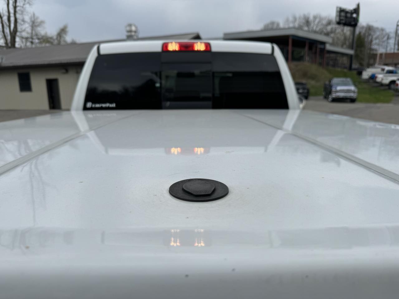 RAM2500 CREW CAB 4X410