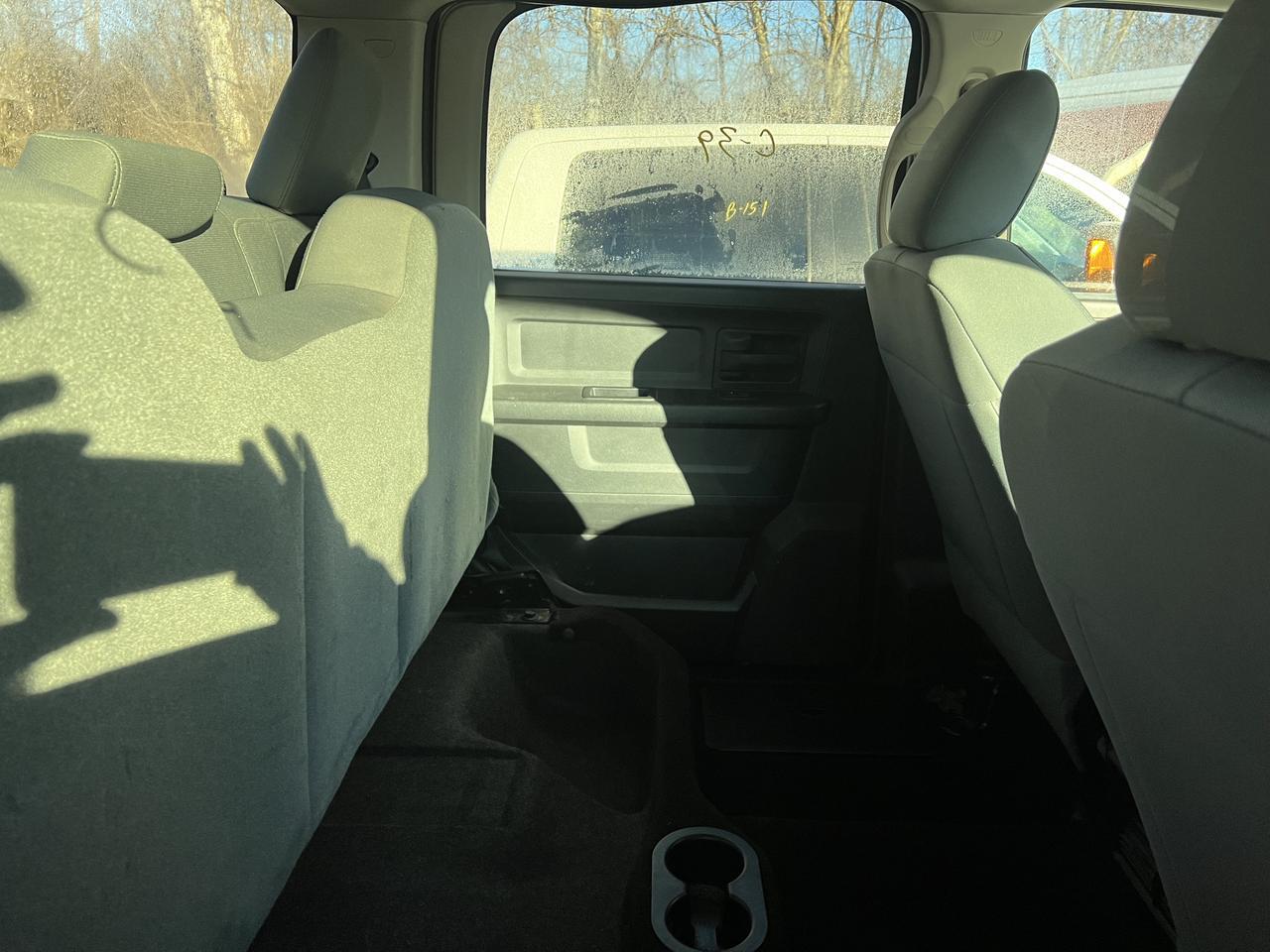 RAM2500 CREW CAB 4X419