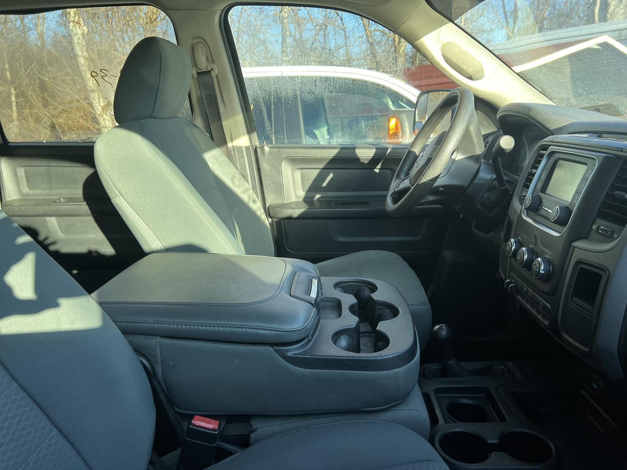 RAM2500 CREW CAB 4X420