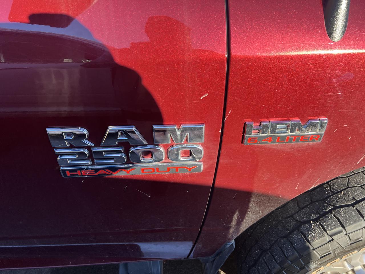 RAM2500 CREW CAB 4X411