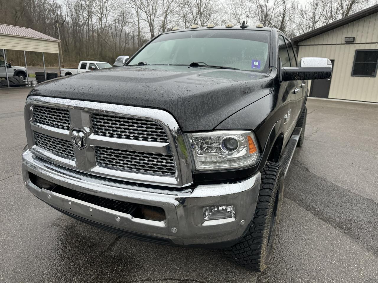RAM2500 MEGA CAB 4X43