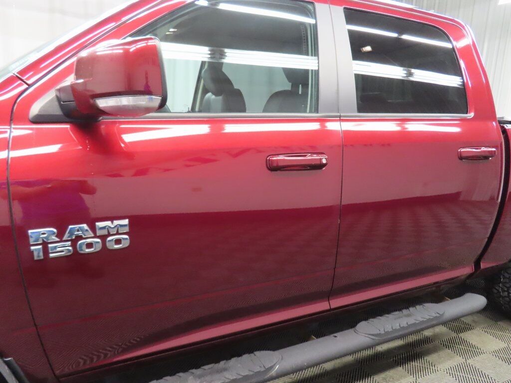 2016 Ram 1500 4x4 Crew Cab Sport Fond du Lac WI 2016 Ram 1500 4x4 Crew Cab Sport Fond du Lac WI