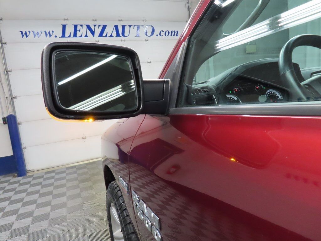 2016 Ram 1500 4x4 Crew Cab Sport Fond du Lac WI 2016 Ram 1500 4x4 Crew Cab Sport Fond du Lac WI