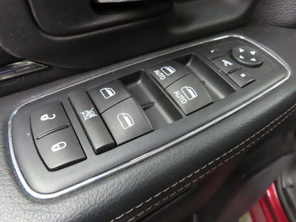 2016 Ram 1500 4x4 Crew Cab Sport Fond du Lac WI 2016 Ram 1500 4x4 Crew Cab Sport Fond du Lac WI