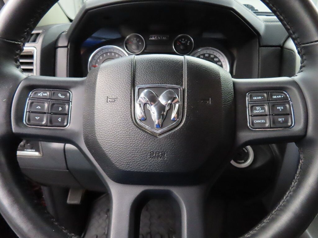 2016 Ram 1500 4x4 Crew Cab Sport Fond du Lac WI 2016 Ram 1500 4x4 Crew Cab Sport Fond du Lac WI