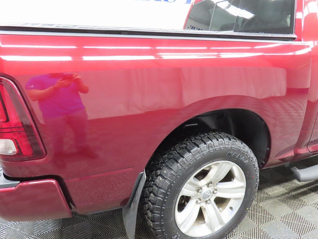 2016 Ram 1500 4x4 Crew Cab Sport Fond du Lac WI 2016 Ram 1500 4x4 Crew Cab Sport Fond du Lac WI