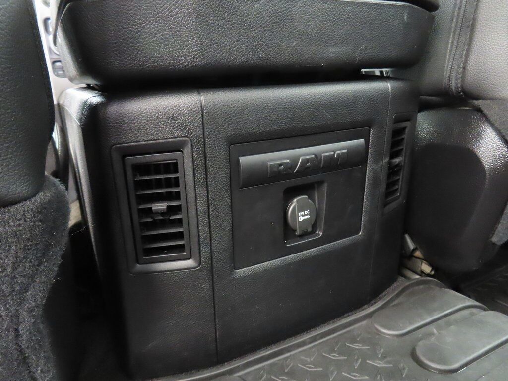 2016 Ram 1500 4x4 Crew Cab Sport Fond du Lac WI 2016 Ram 1500 4x4 Crew Cab Sport Fond du Lac WI