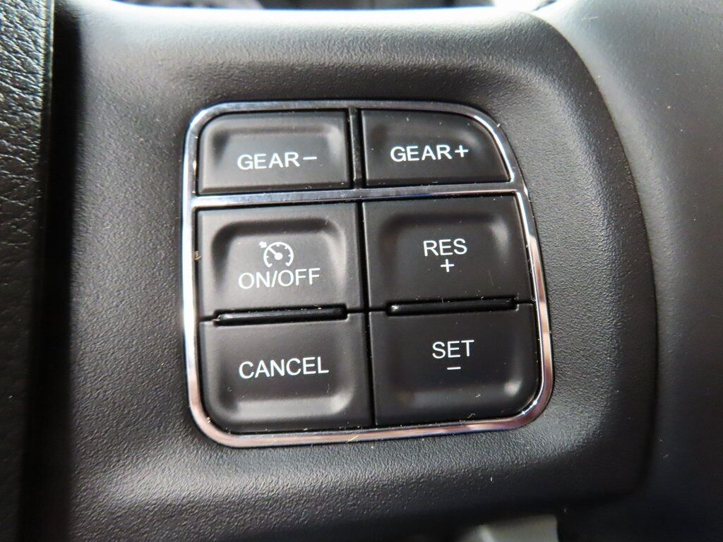 2016 Ram 1500 4x4 Crew Cab Sport Fond du Lac WI 2016 Ram 1500 4x4 Crew Cab Sport Fond du Lac WI