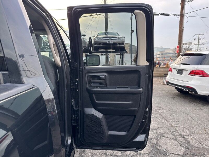 2016 Ram 1500 Express Quad Cab 4WD Arlington VA