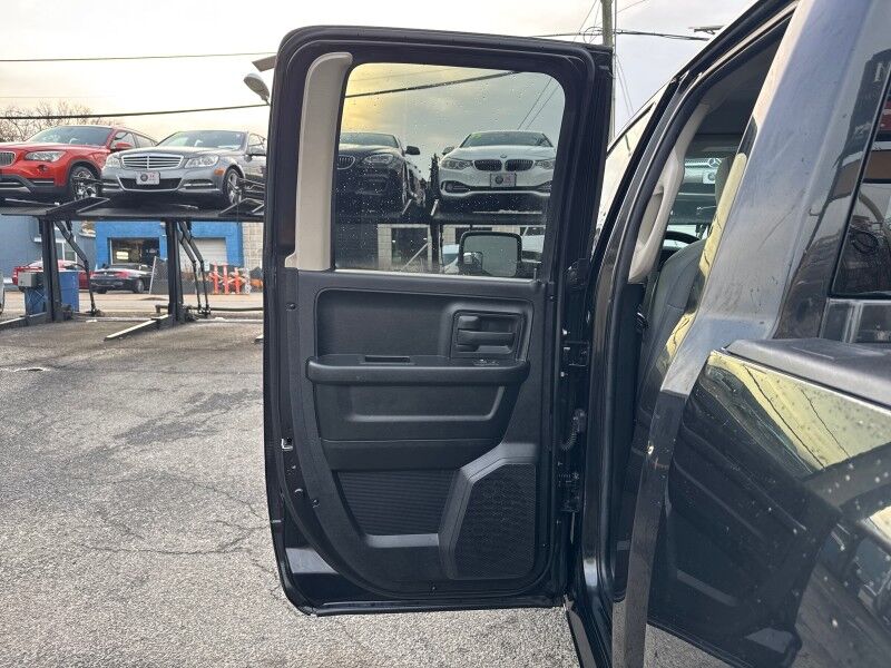2016 Ram 1500 Express Quad Cab 4WD Arlington VA