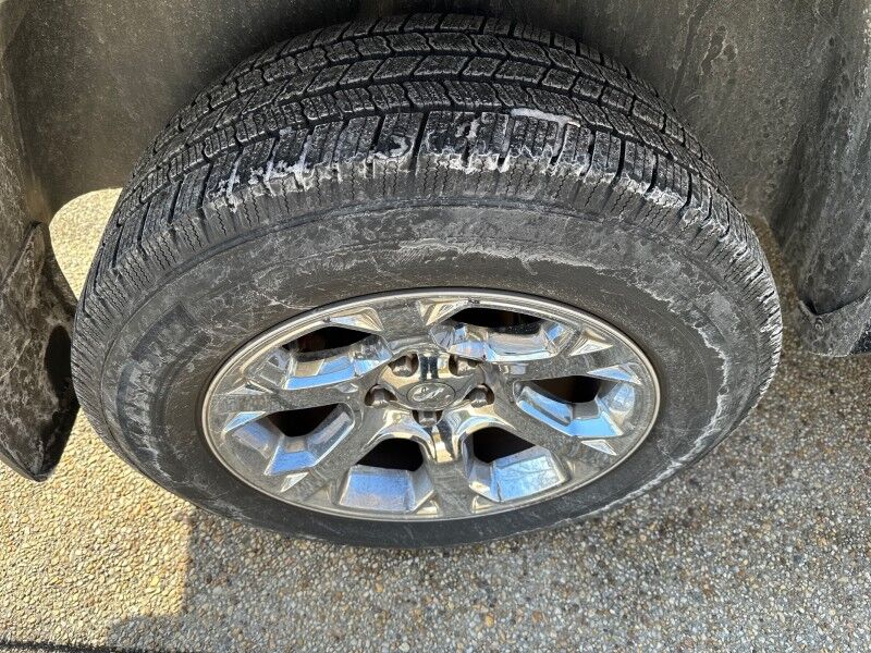 2016 Ram 1500 Laramie Crew Cab 4WD Arlington VA