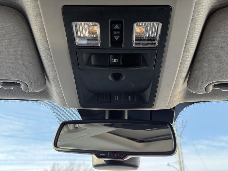 2016 Ram 1500 Laramie Crew Cab 4WD Arlington VA