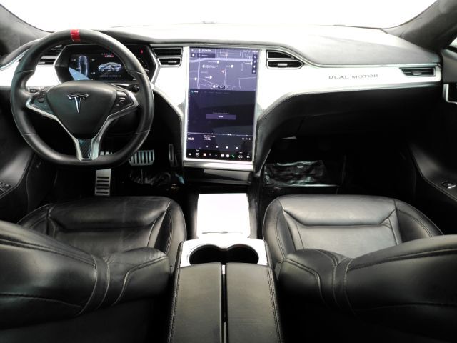 2016 Tesla Model S P90D 2016 Tesla Model S P90D