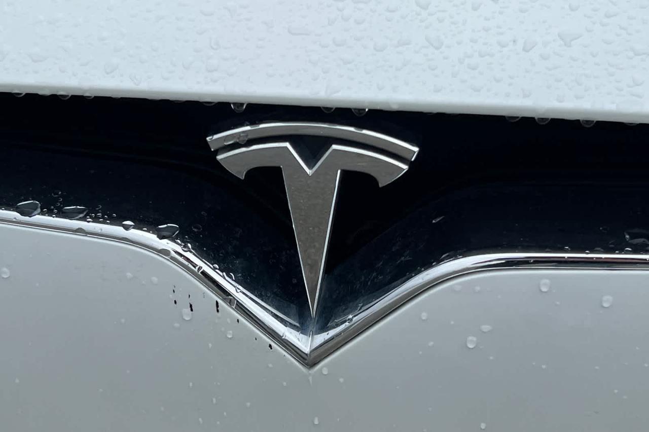 2016 Tesla Model X 90D Roseville CA