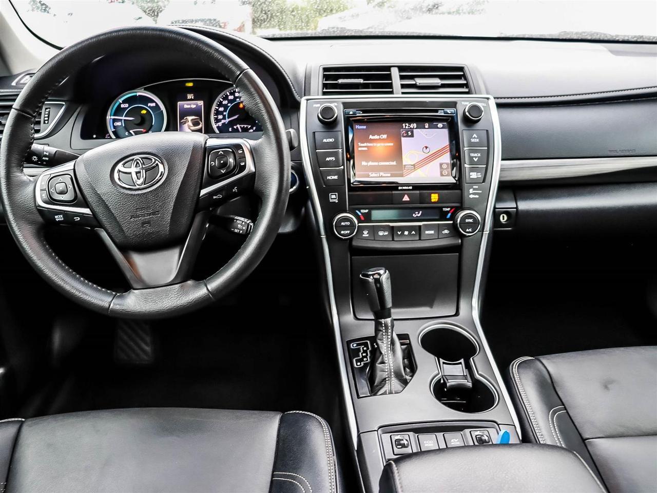2016 Toyota Camry Hybrid XLE Mississauga ON