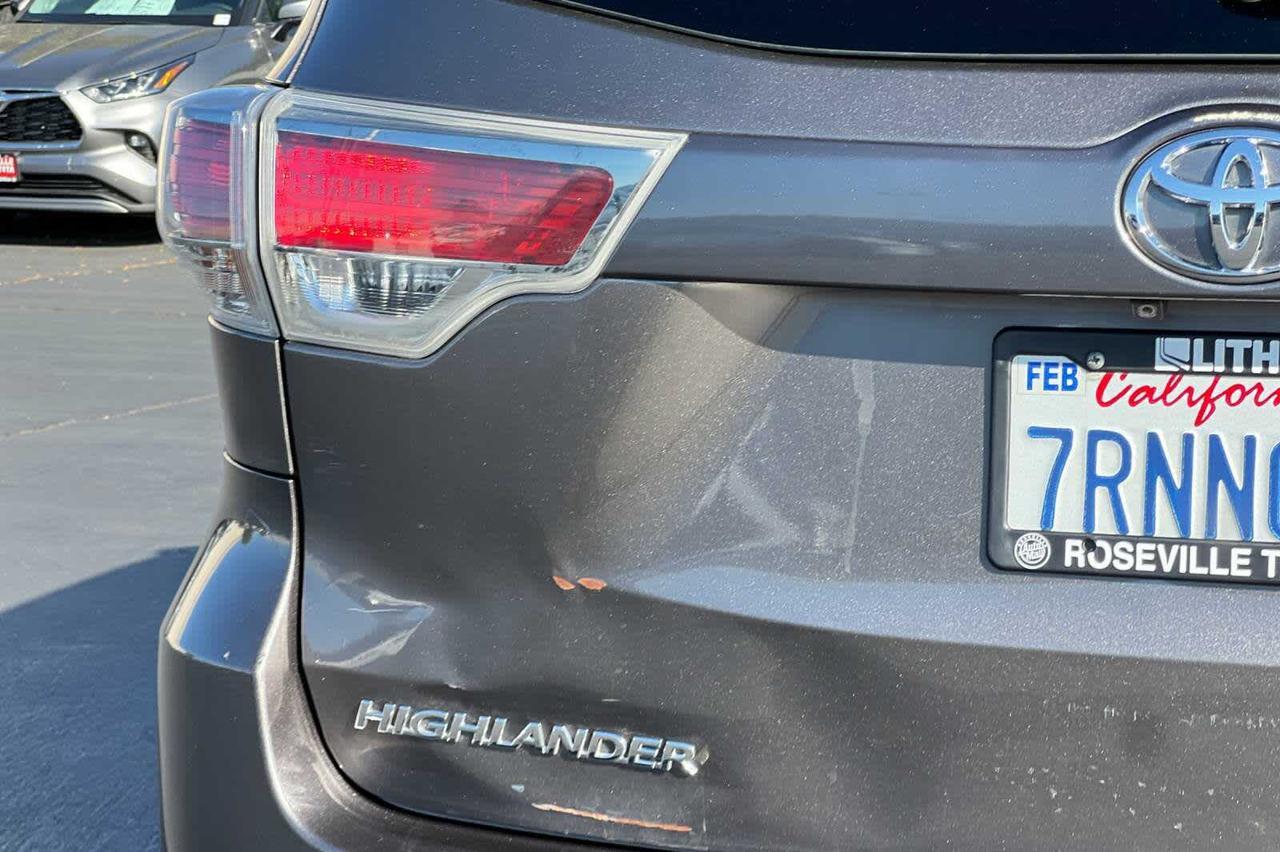 2016 Toyota Highlander LE Roseville CA