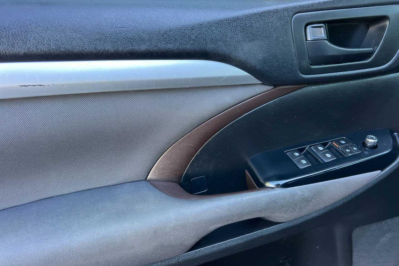2016 Toyota Highlander LE Roseville CA