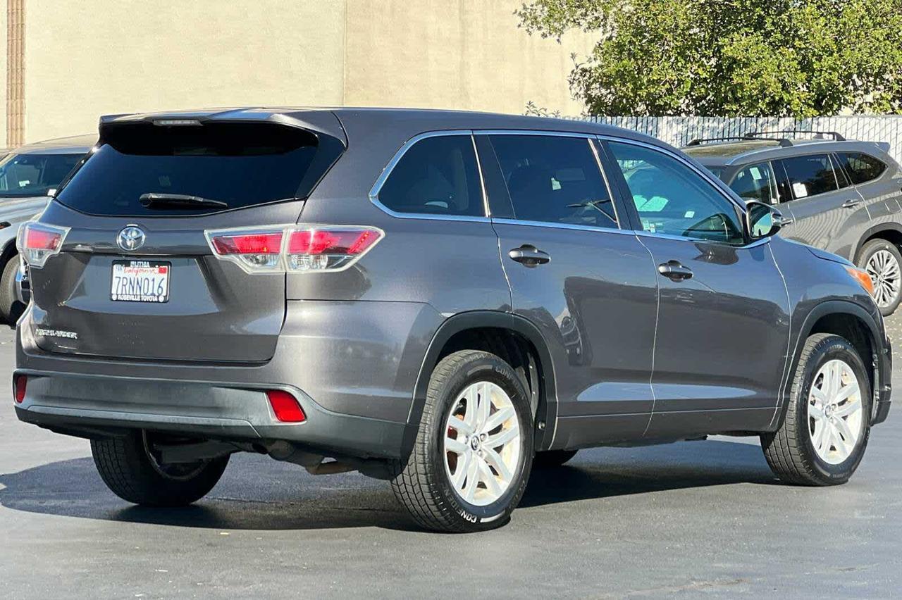 2016 Toyota Highlander LE Roseville CA