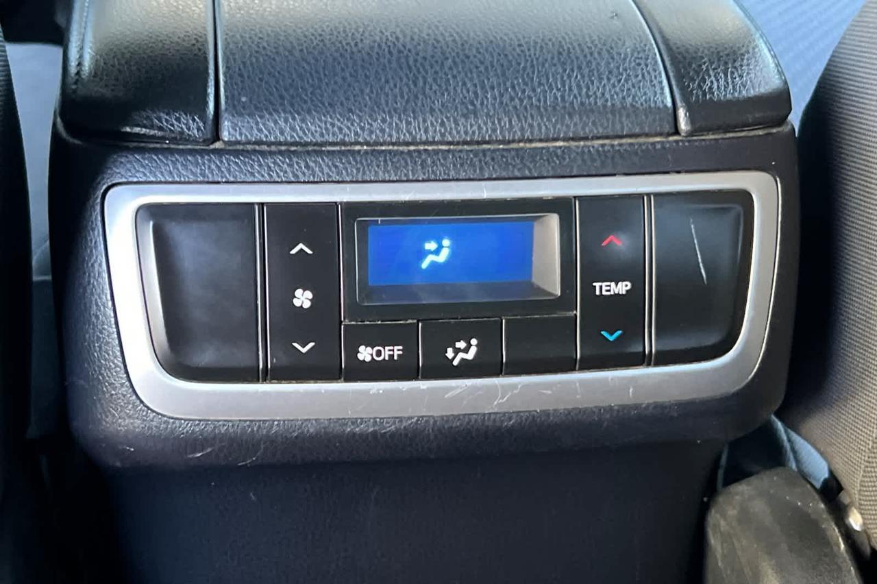 2016 Toyota Highlander LE Roseville CA