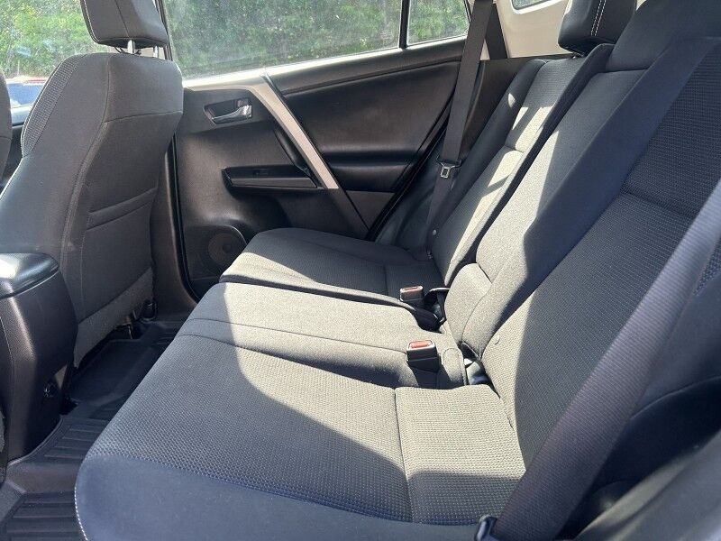 2016 Toyota RAV4 XLE - GREAT SERVICE HISTORY Webster MA 2016 Toyota RAV4 XLE - GREAT SERVICE HISTORY Webster MA