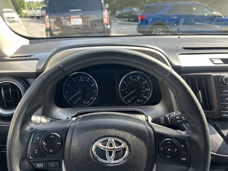 2016 Toyota RAV4 XLE - GREAT SERVICE HISTORY Webster MA 2016 Toyota RAV4 XLE - GREAT SERVICE HISTORY Webster MA
