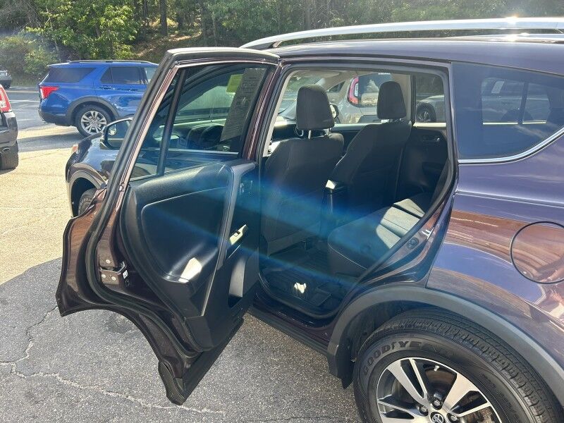 2016 Toyota RAV4 XLE - GREAT SERVICE HISTORY Webster MA 2016 Toyota RAV4 XLE - GREAT SERVICE HISTORY Webster MA