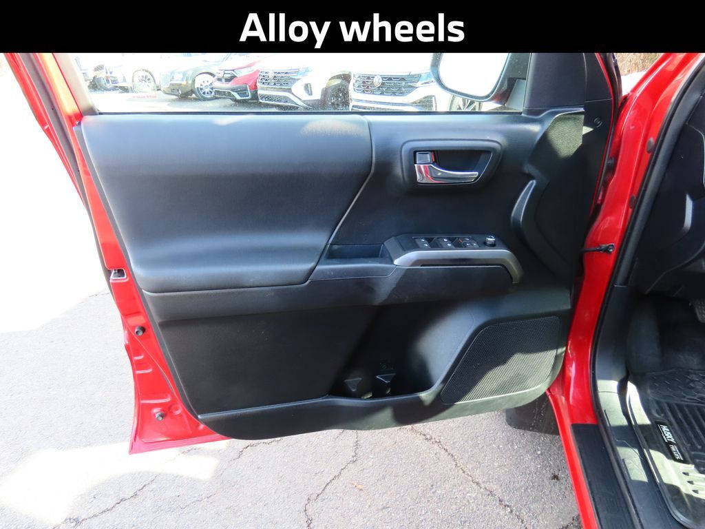 2016 Toyota Tacoma TRD Sport