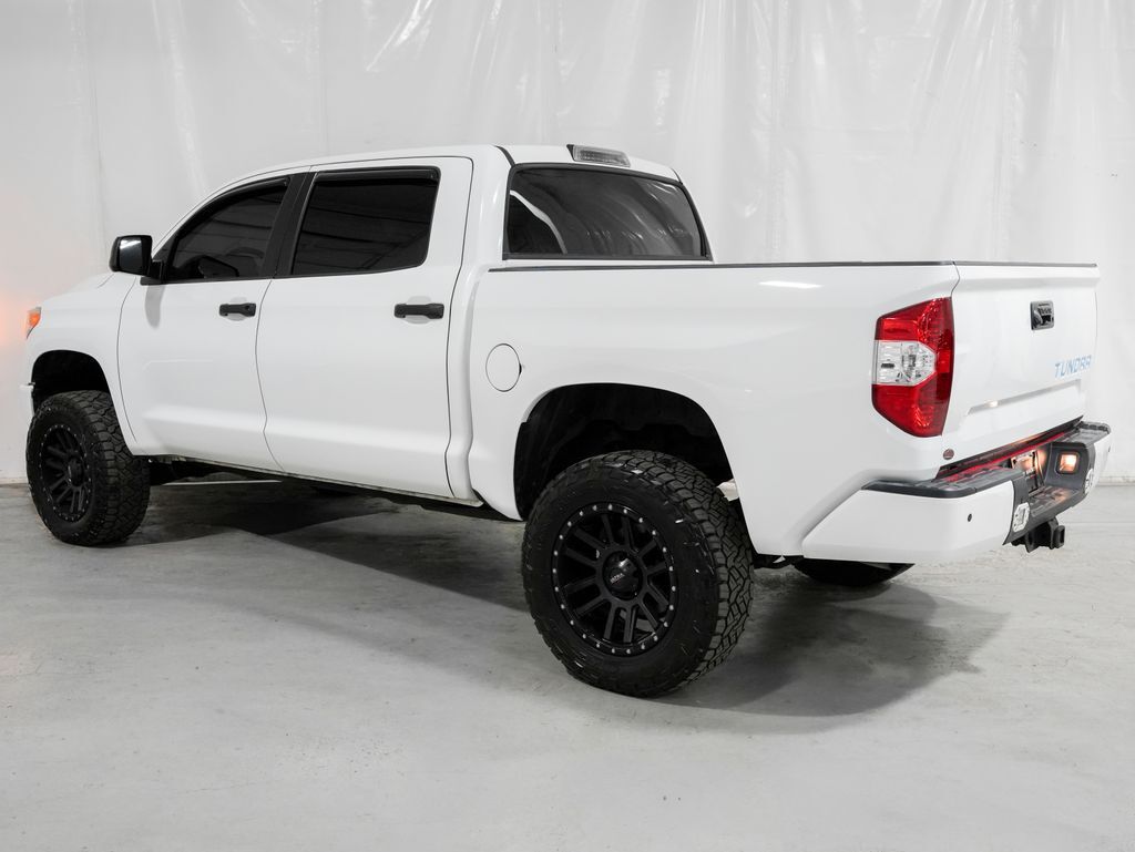 2016 Toyota Tundra SR5 2016 Toyota Tundra SR5