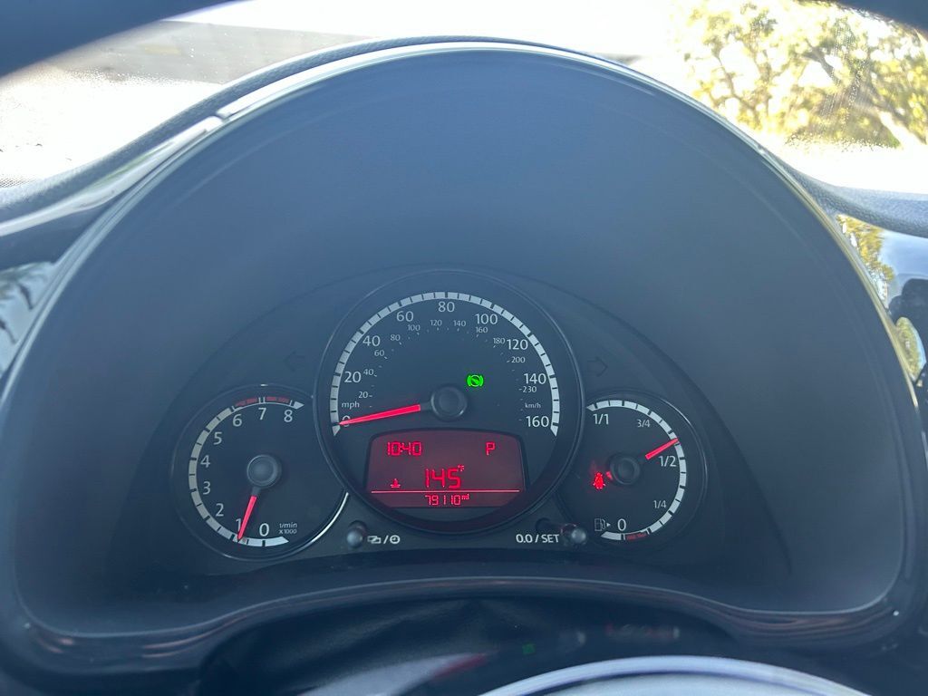 2016 Volkswagen Beetle 1.8T Classic Tampa FL