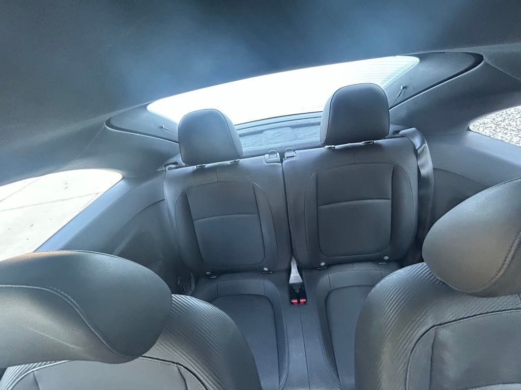 2016 Volkswagen Beetle 1.8T Classic Tampa FL