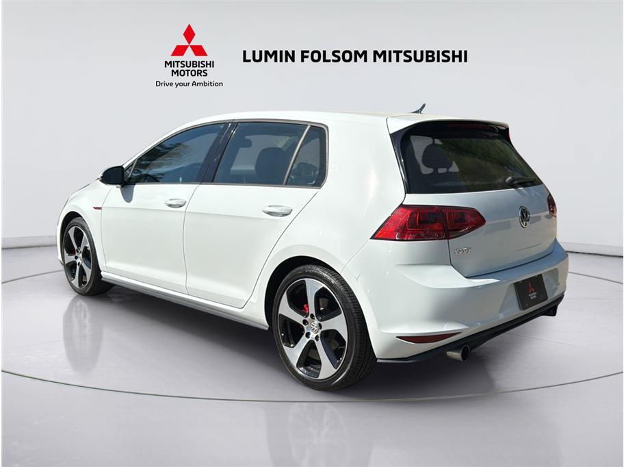 2016 Volkswagen Golf GTI SE Hatchback Sedan 4D 2016 Volkswagen Golf GTI SE Hatchback Sedan 4D