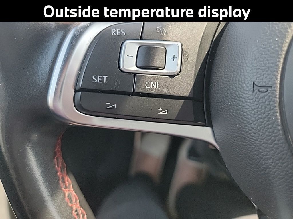 2016 Volkswagen Golf GTI SE