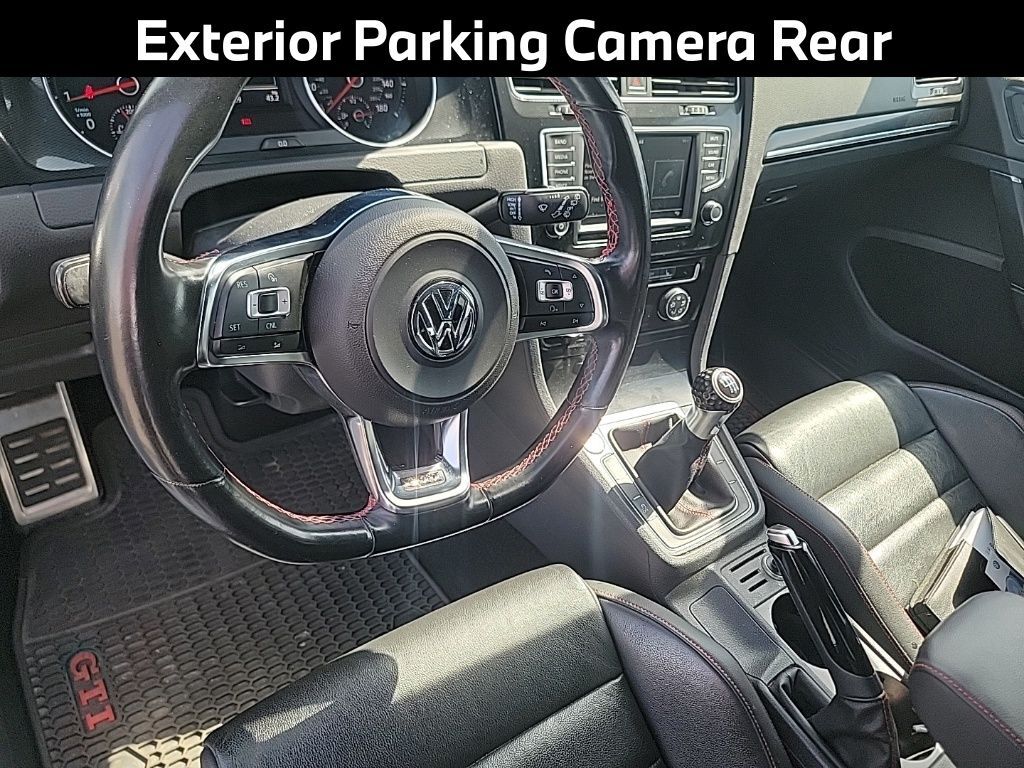 2016 Volkswagen Golf GTI SE