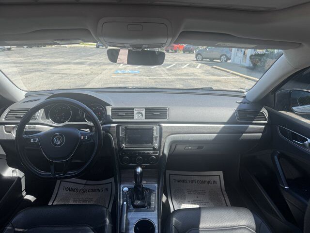 2016 Volkswagen Passat