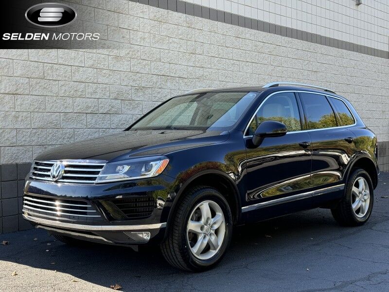 Vehicle details 2016 Volkswagen Touareg at Selden Motors Willow Grove